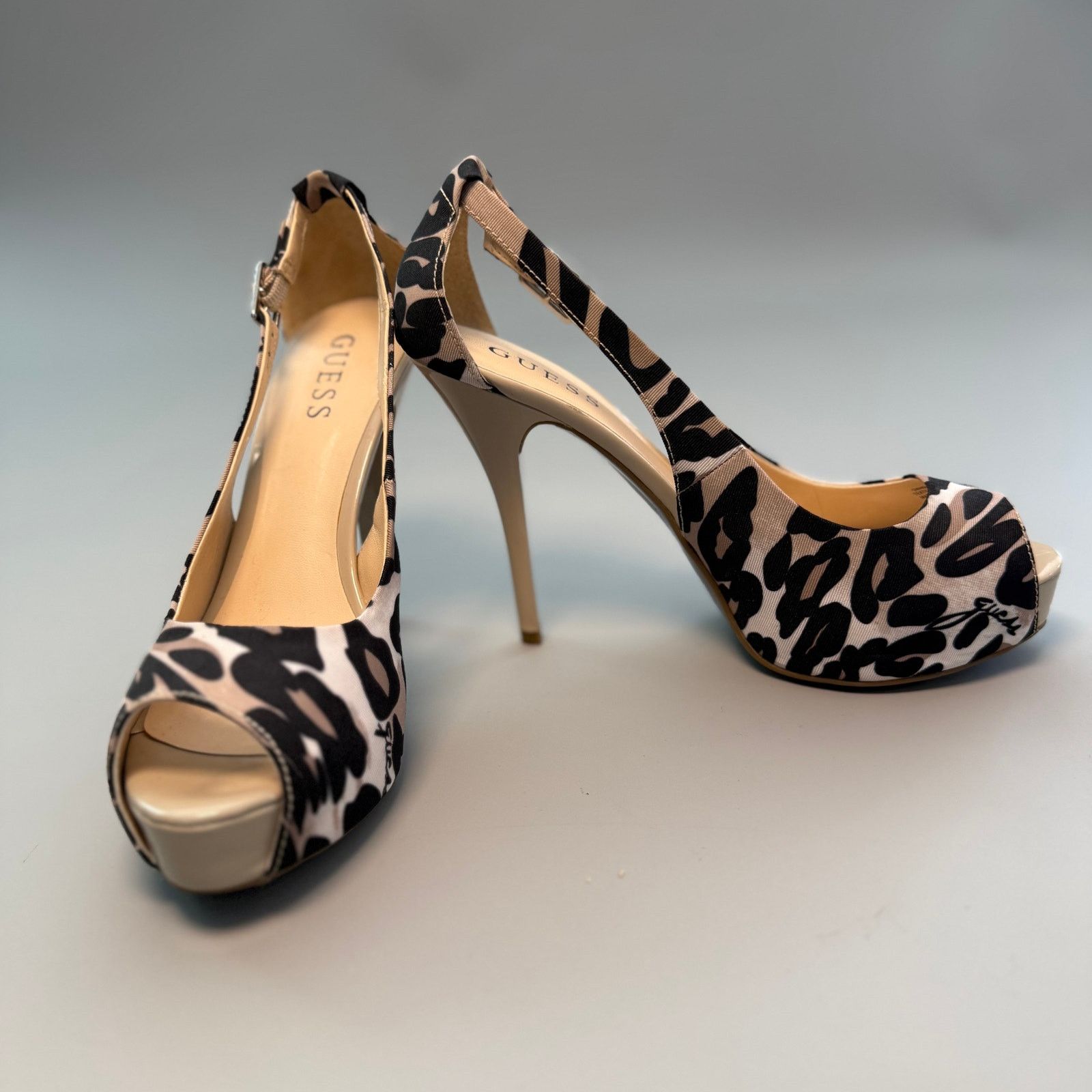 Guess Guess Hondo 4 Leopard Print Open-Toe Pumps Size US 7.5 / IT 37.5 - 2 Thumbnail