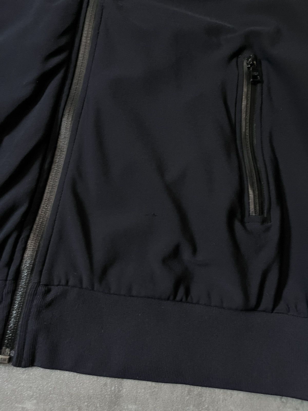 Prada Prada 2007 vintage navy very light jacket Size US XL / EU 56 / 4 - 5 Thumbnail