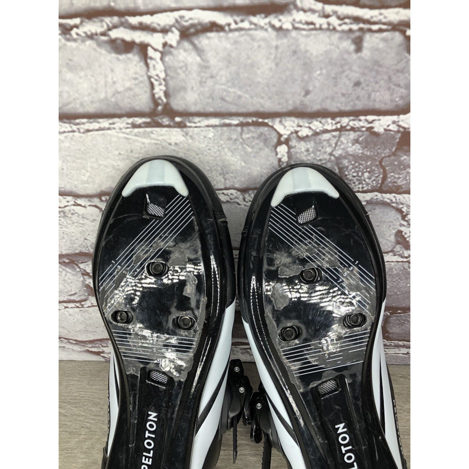 Other Peloton Cycling Shoes Black Leather Mesh White Red Strap Wom Size US 6.5 / IT 36.5 - 8 Thumbnail