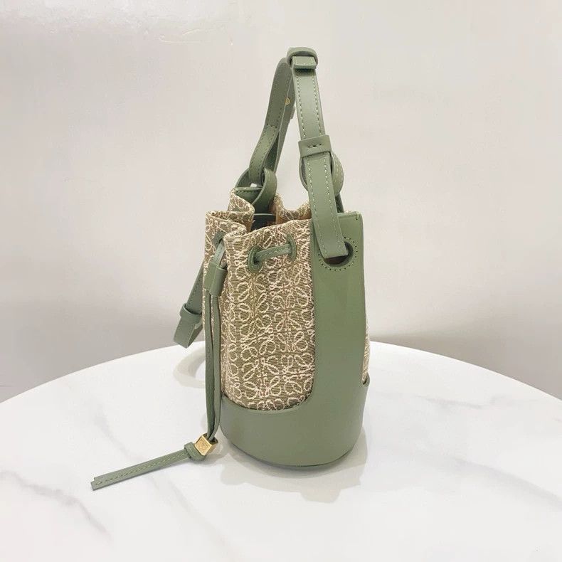 Loewe loewe Green Balloon Bucket Bag 2503-Nextarrow Size ONE SIZE - 5 Thumbnail