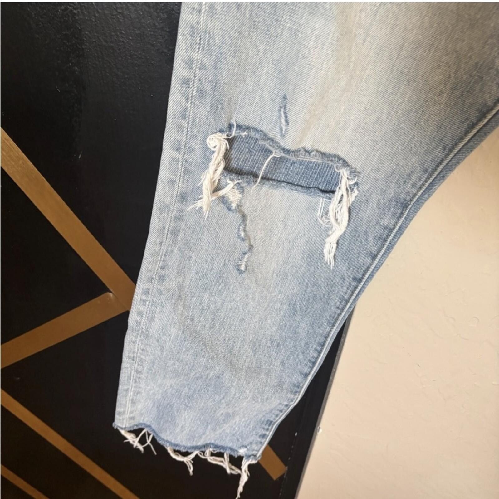 American Eagle Outfitters American Eagle Distressed Light Blue Jeans Size US 33 - 4 Thumbnail