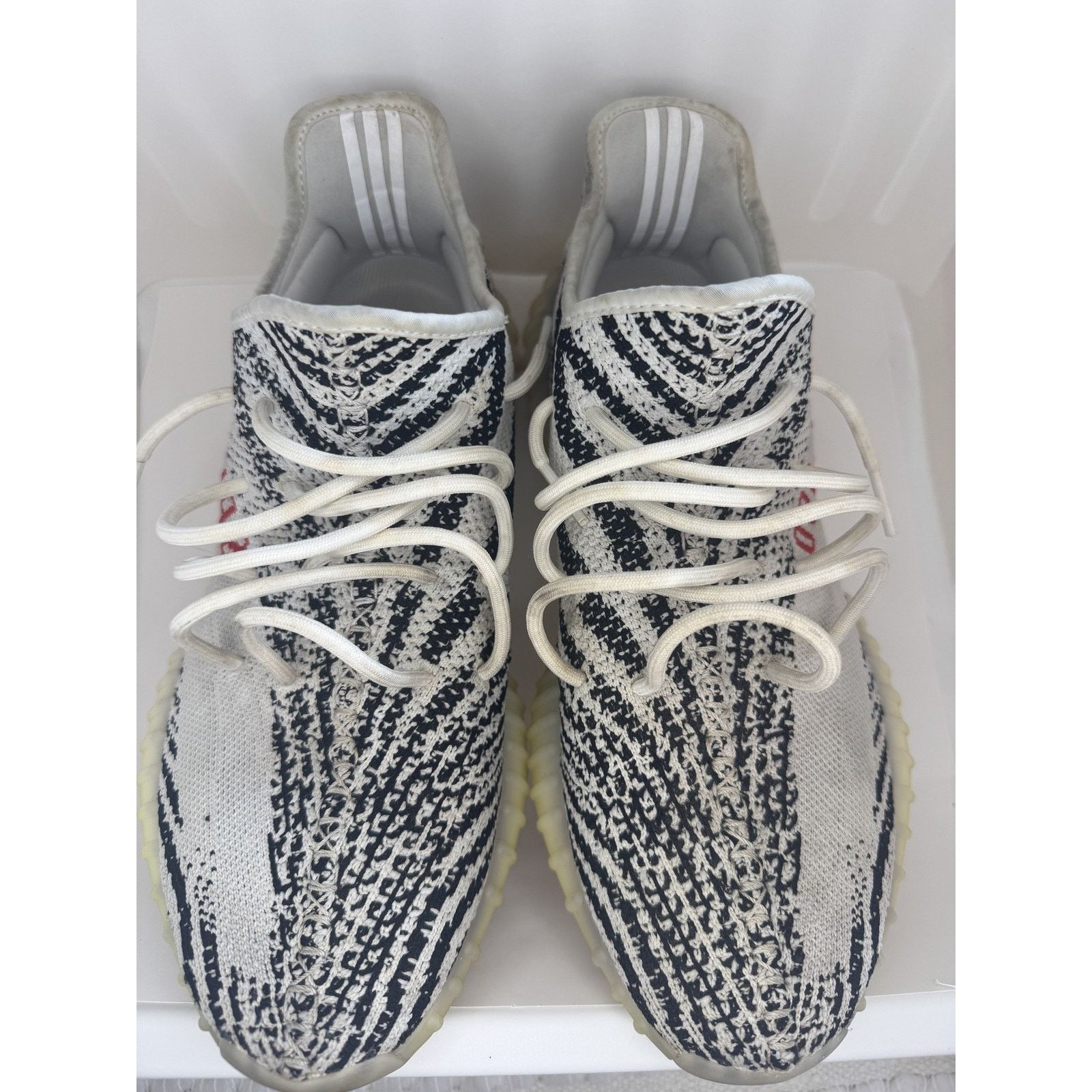 Adidas Adidas YeezyBoost 350 V2 Zebra Shoes Primeknit 2018 Sneakers Size US 12 / EU 45 - 3 Thumbnail
