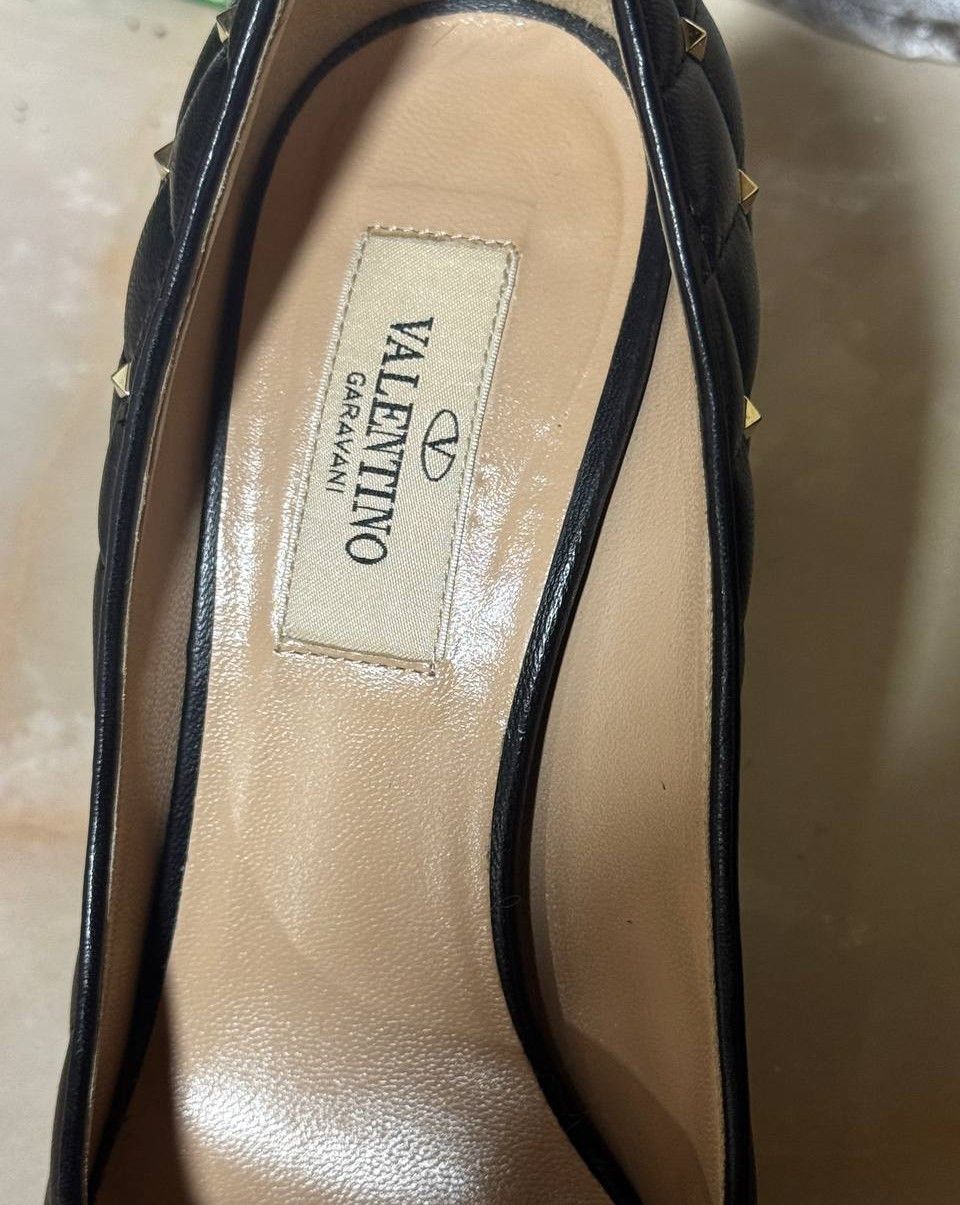 Valentino Valentino Garavani Black Quilted Leather Studded Pointed Toe Size US 4.5 / IT 34.5 - 7 Thumbnail