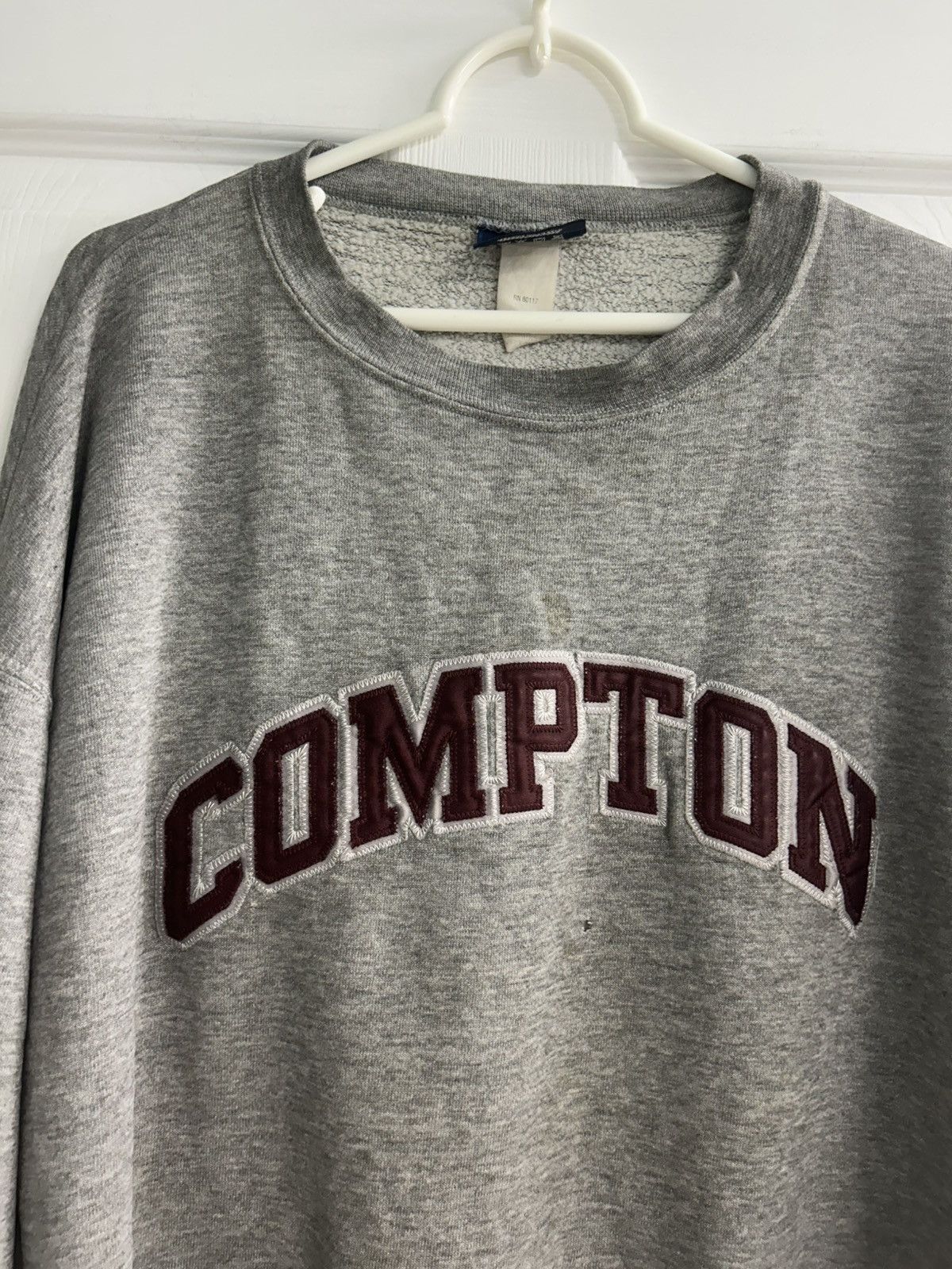 Vintage Vintage Jansport Compton Embroidered Grey Crewneck Sweater Size US XL / EU 56 / 4 - 2 Thumbnail