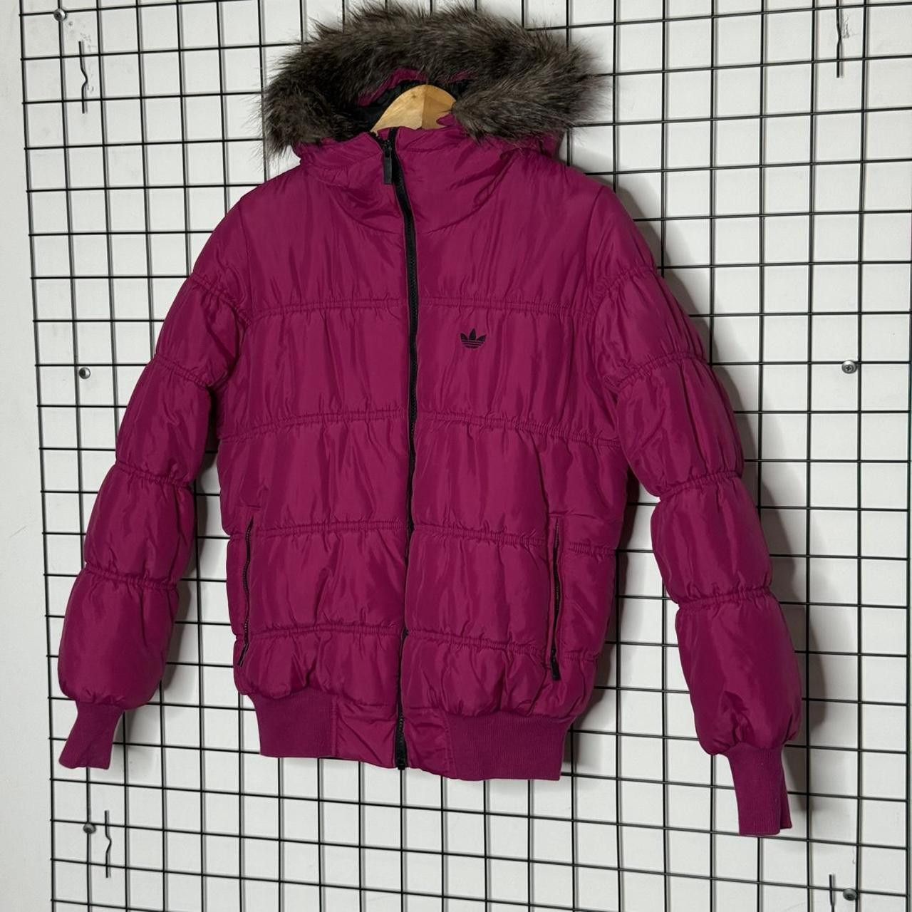 Adidas Adidas Bomber Jacket Pink Faux Fur Hooded Warmed Size M / US 6-8 / IT 42-44 - 3 Thumbnail