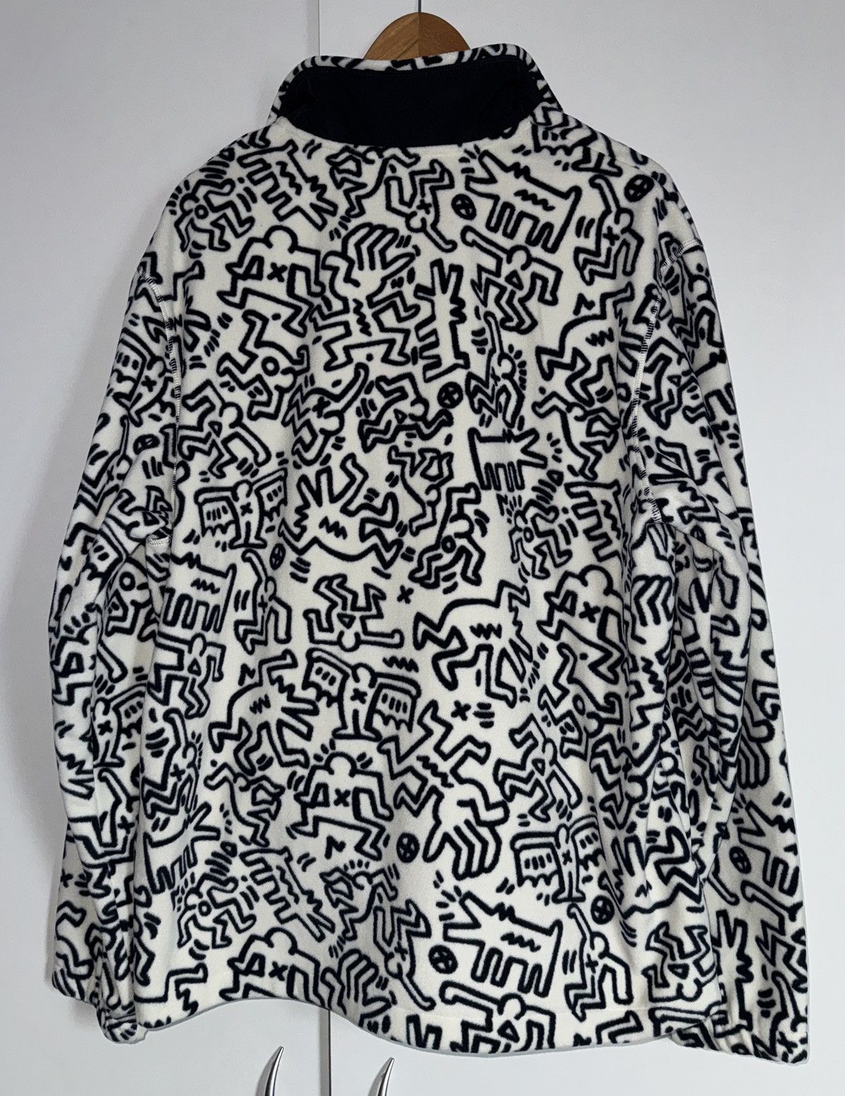 H&M × Keith Haring Keith Haring x H&M Sold Out Polar Brand New Size US L / EU 52-54 / 3 - 2 Thumbnail