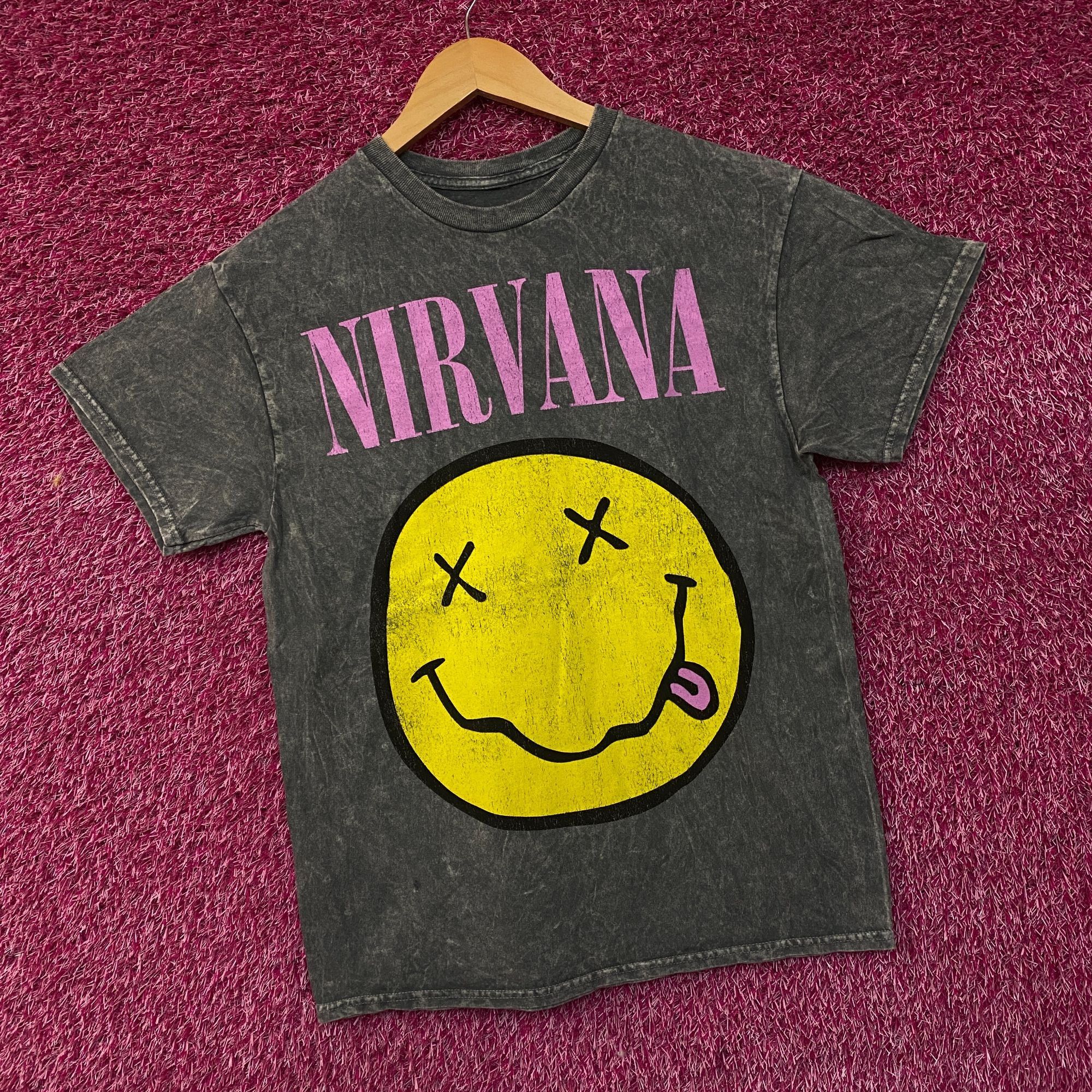 Nirvana Nirvana Smiley Face Graphic Grunge T-Shirt Medium Size US M / EU 48-50 / 2 - 3 Thumbnail