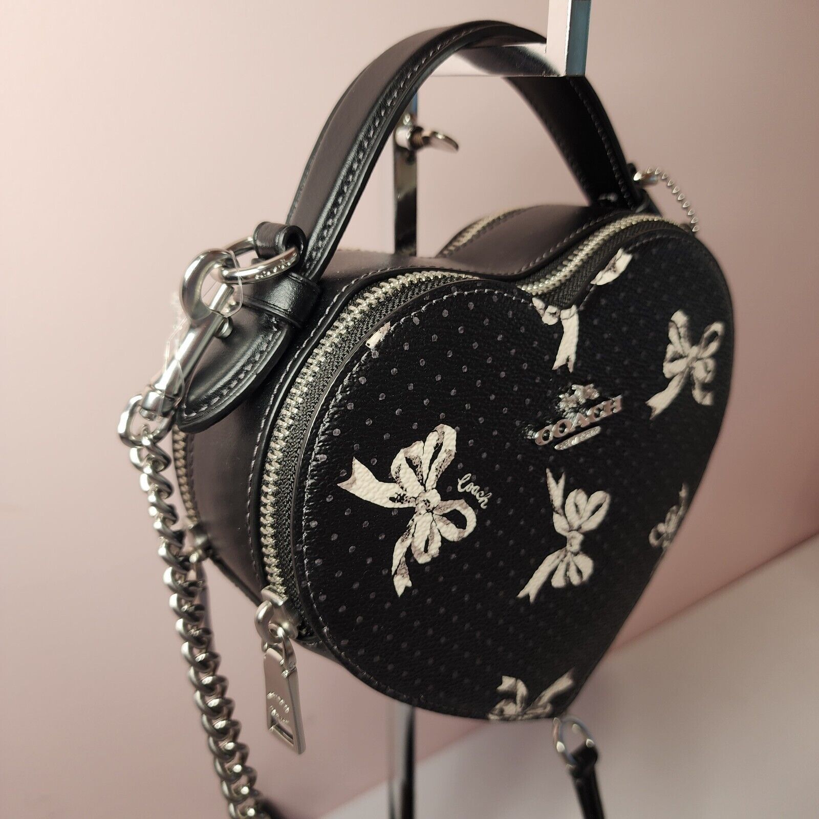 Coach NWT Coach CAA99 Heart Crossbody Bag Petite Bow Print Black Size ONE SIZE - 4 Thumbnail