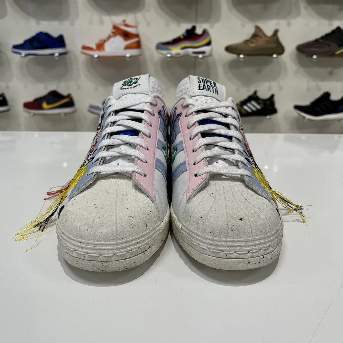 Adidas Adidas Superstar Sean Wotherspoon Superearth Size US 8 / EU 41 - 9 Thumbnail