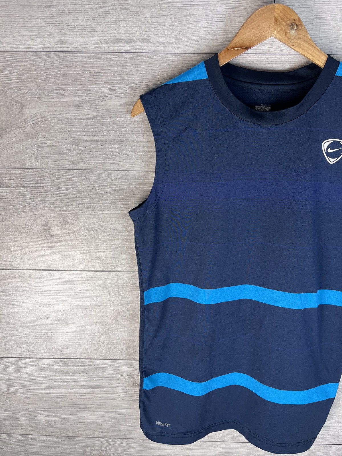 Nike Vintage T-shirt NikeFit size M men’s Size US M / EU 48-50 / 2 - 3 Thumbnail