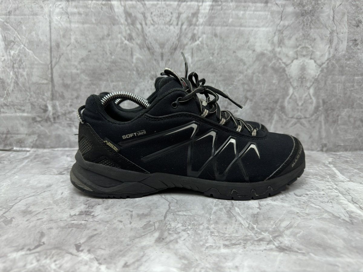 Mammut Mammut goretex trekking boots sneaker shoes hiking Size US 9 / EU 42 - 1 Thumbnail