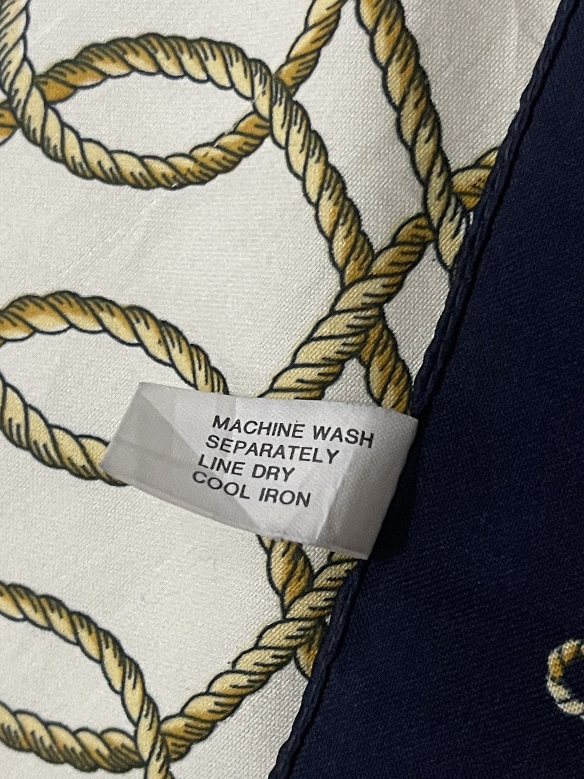 Vintage VINTAGE POLYESTER SCARVES Size ONE SIZE - 8 Thumbnail