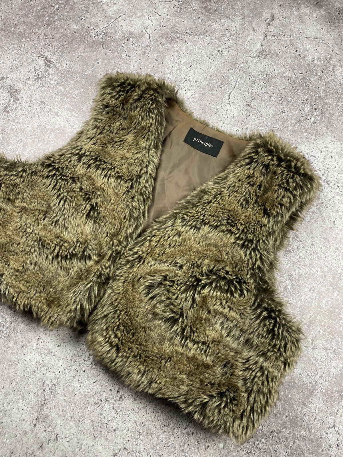 Hysteric Glamour × If Six Was Nine 💥HYPE Varsity Mohair Fuzzy Fluffy Faux Fur Cropped vest OG Size ONE SIZE - 5 Thumbnail