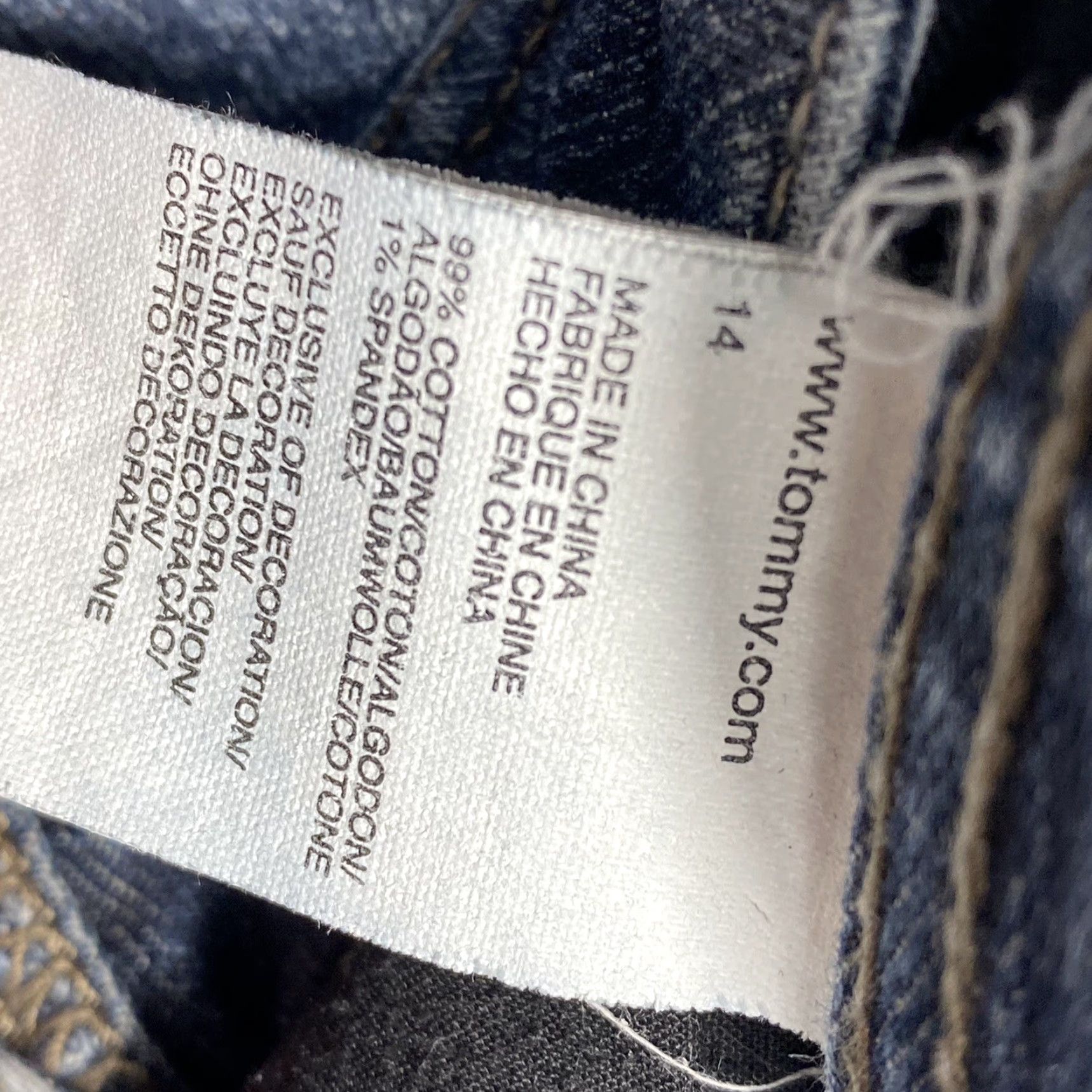 Tommy Hilfiger Tommy Hilfiger Women's Jeans Boot Cut Denim Size 14R Medium Wash 32x31 EUC Size 36" / US 14 / IT 50 - 5 Thumbnail