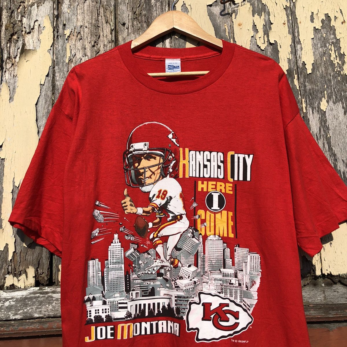 NFL Vintage 90s Joe Montana Kansas City Tshirt Size US L / EU 52-54 / 3 - 2 Thumbnail
