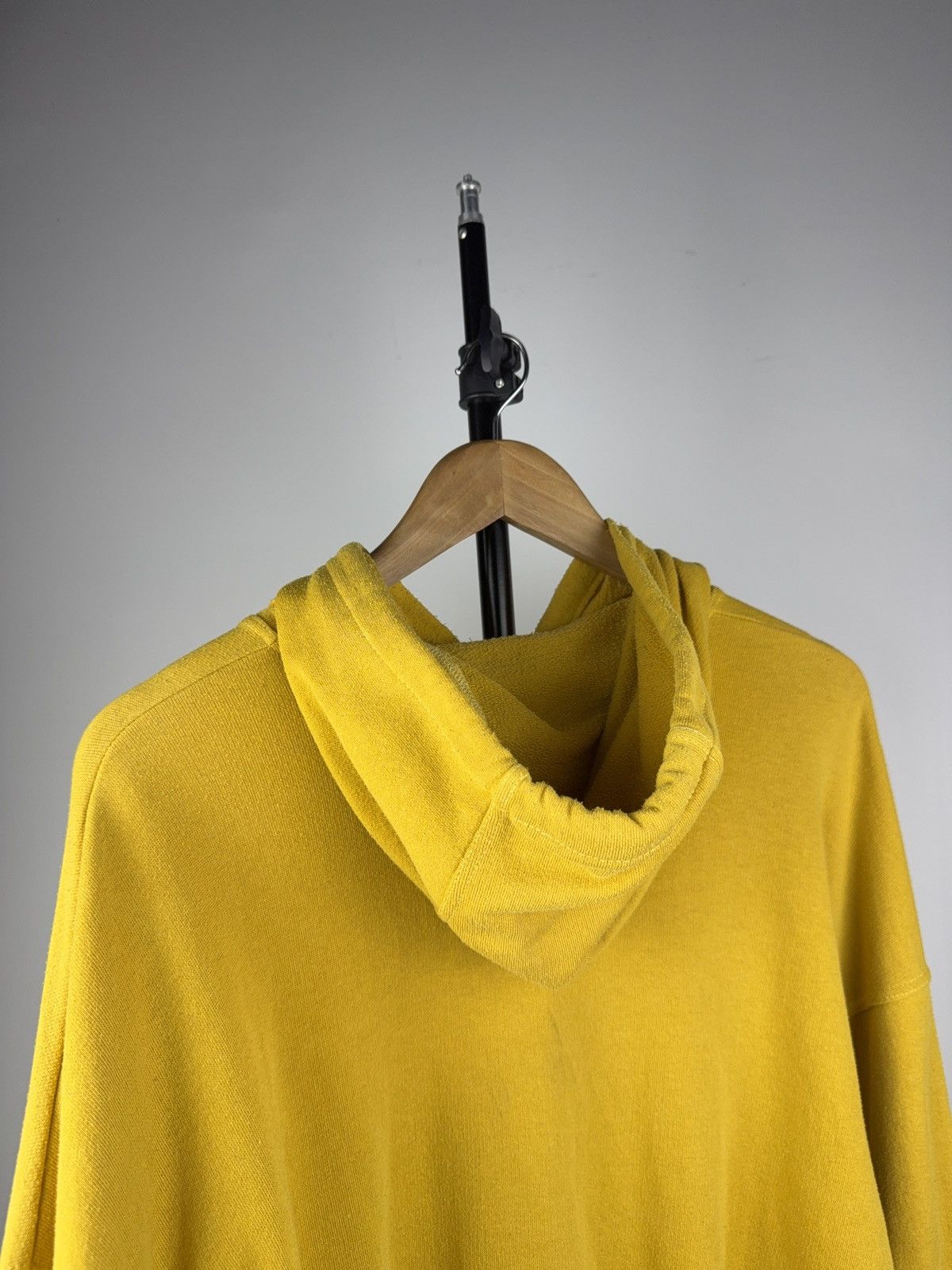 Puma Vintage 90s Yellow Retro Puma Hoodie Boxy Fit Hype Rare Size US L / EU 52-54 / 3 - 10 Thumbnail