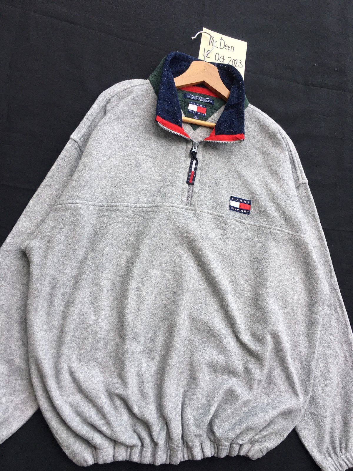 Tommy Hilfiger Rare Vintage 90s Tommy Hilfiger Sweatshirt Size US XL / EU 56 / 4 - 4 Thumbnail