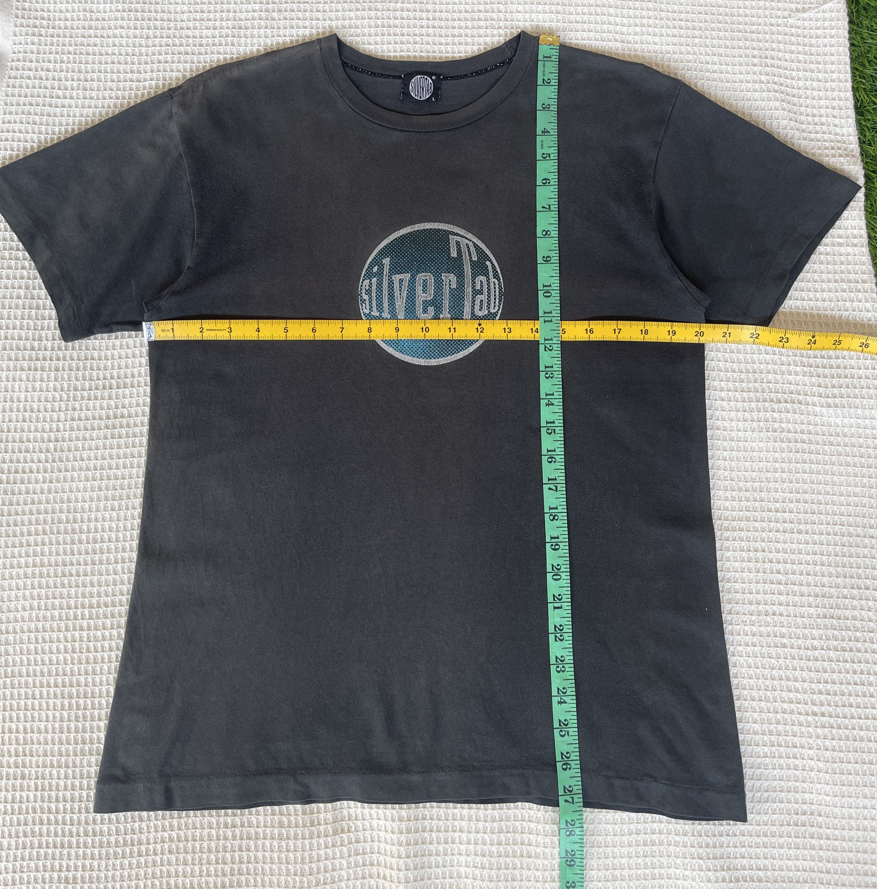 Levi's Vintage 90s🔥Levi’s SilverTab🔥Circle Logo Sun Faded Tee Size US L / EU 52-54 / 3 - 9 Thumbnail