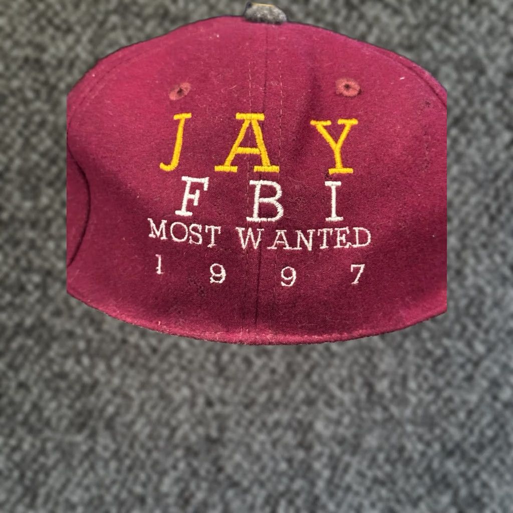 Vintage VINTAGE JAY FBI MOST WANTED 1997 SnapBack Hat Cap Wool Blend Burgundy Gray Rap Men One Size Burgundy Snapback 90s Hip Hop Mens Size ONE SIZE - 1 Thumbnail