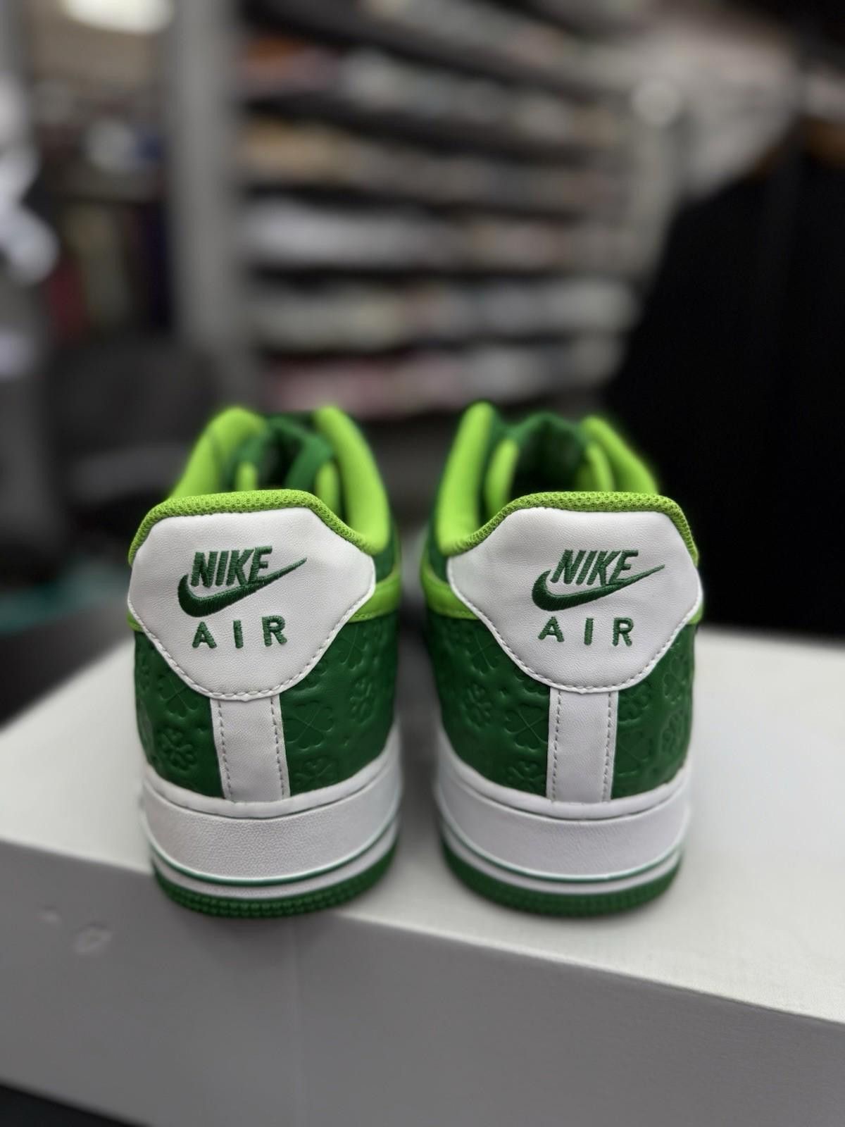 Nike Size 10.5 - Nike Air Force 1 Low St. Patrick's Day Brand New Size US 10.5 / EU 43-44 - 10 Thumbnail