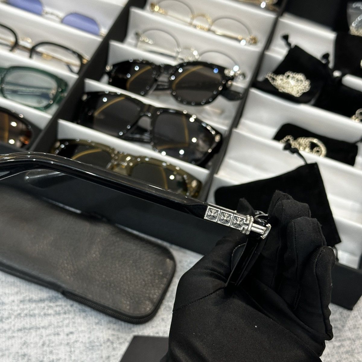 Chrome Hearts CHROME HEARTS SMOKE SHOW EYEGLASSES Size ONE SIZE - 6 Thumbnail