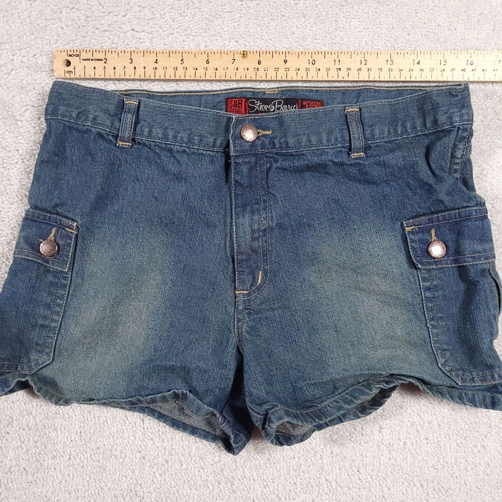 Vintage VINTAGE Steve & Barry's Cargo Jean Shorts Women 12 Denim Y2K Adjustable Waist Cargo Shorts 90s Recreational Womens Size 34" / US 12 / IT 48 - 5 Thumbnail