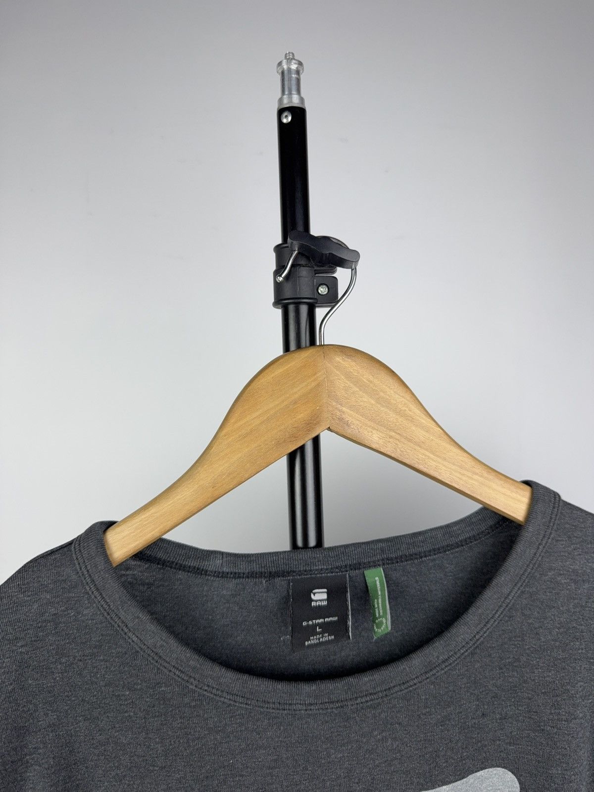 G-Star 00s G-Star RAW Big Logo Tee Dark Grey Y2K Streetwear L Size US L / EU 52-54 / 3 - 5 Thumbnail