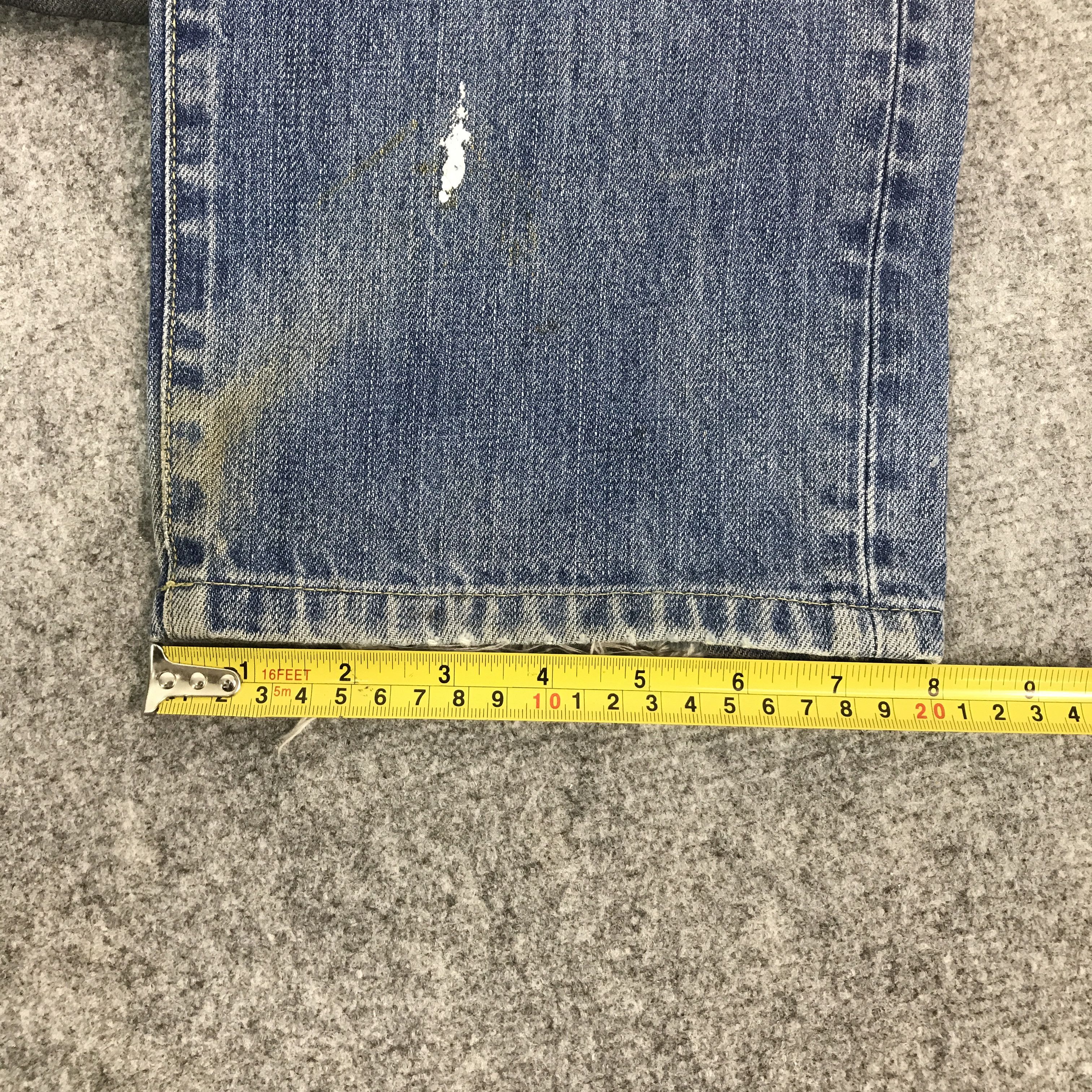 Uniqlo uniqlo distressed japan black sprey style jeans pants Size US 32 / EU 48 - 12 Thumbnail