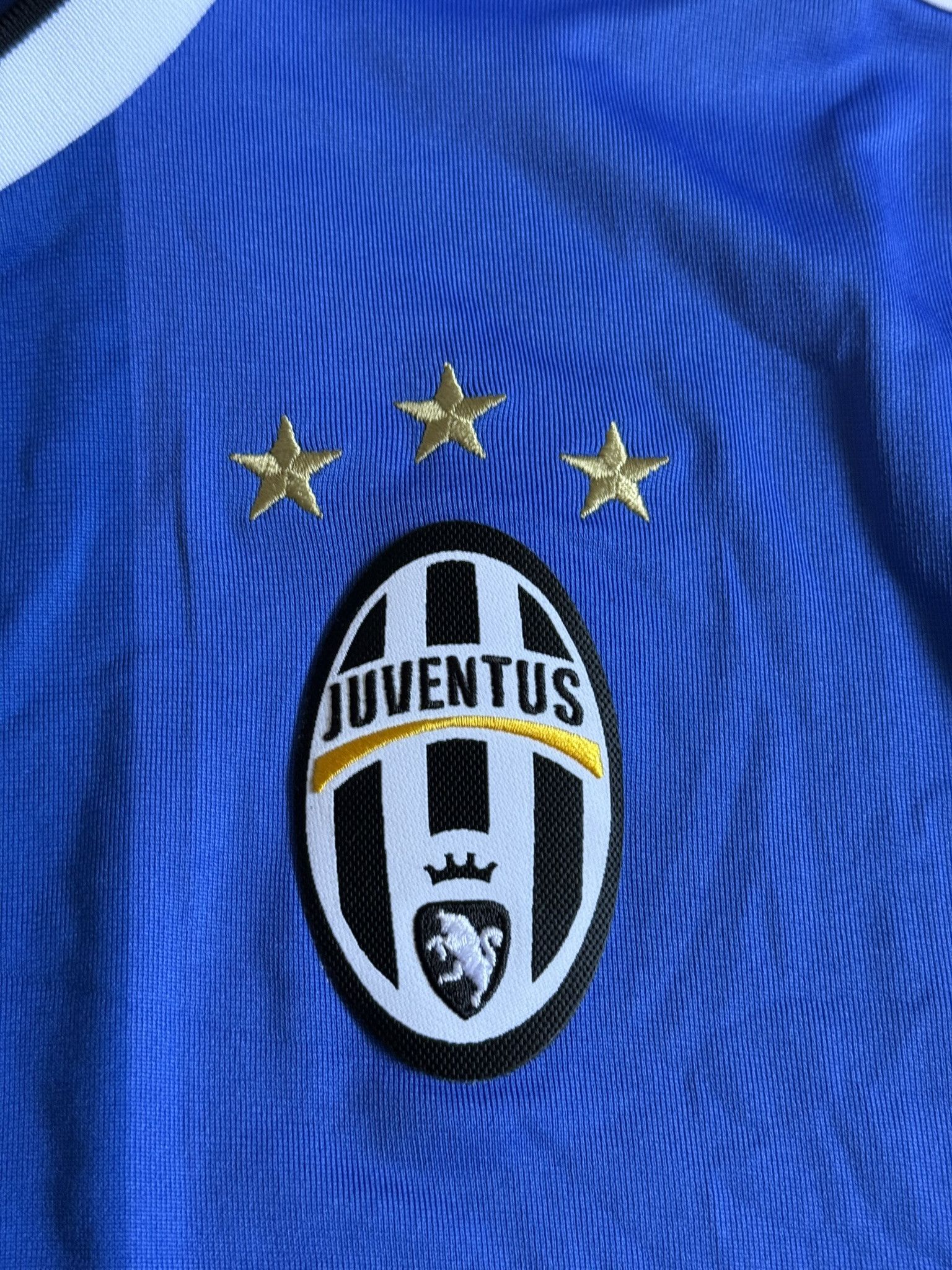 Adidas JUVENTUS 2016 2017 AWAY FOOTBALL SHIRT JERSEY MAGLIA S Size US S / EU 44-46 / 1 - 8 Thumbnail