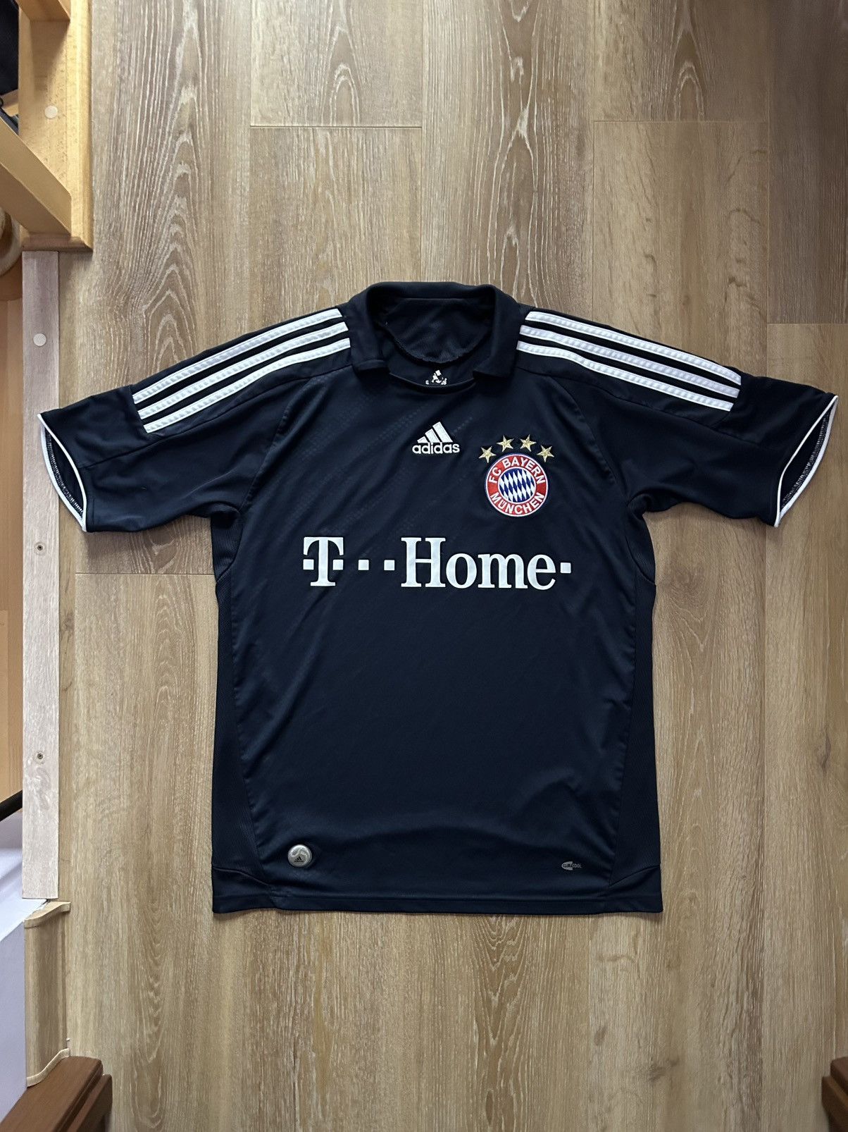 Adidas Bayern Munich 2008 2009 adidas away soccer shirt jersey Size US S / EU 44-46 / 1 - 1 Thumbnail