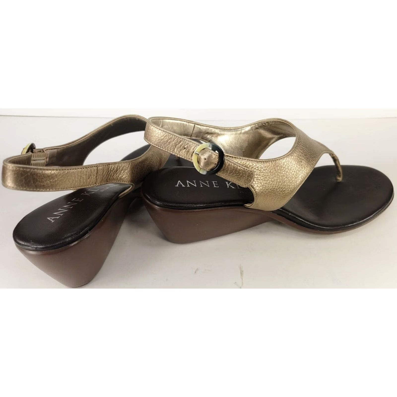 Anne Klein Anne Klein Womens Sandal Slingback Thong Wedge Heeled Gold 7.5M Slip On Casual Comfort Embroidered Eyelet Logo Leather Synthetic Upper PU Outsole Size US 8 / IT 38 - 4 Thumbnail