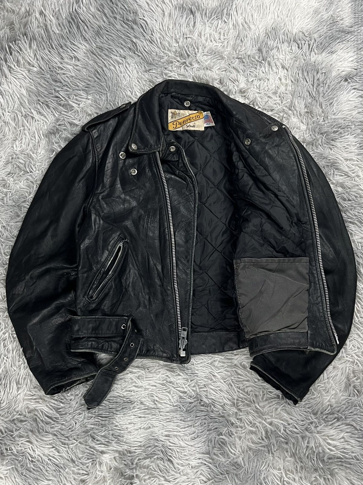 Schott Vintage Schott NYC Perfecto Leather Jacket Size 42 Size US L / EU 52-54 / 3 - 6 Thumbnail