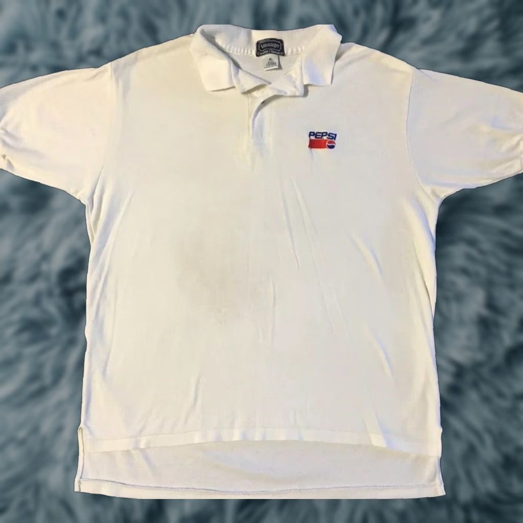 Vintage VINTAGE Pepsi Faded Distressed Polo Shirt L White Truckin' Distressed 90s 80s Coca Cola Coke Drink Grunge USA Men Polo Shirt Size US L / EU 52-54 / 3 - 1 Thumbnail