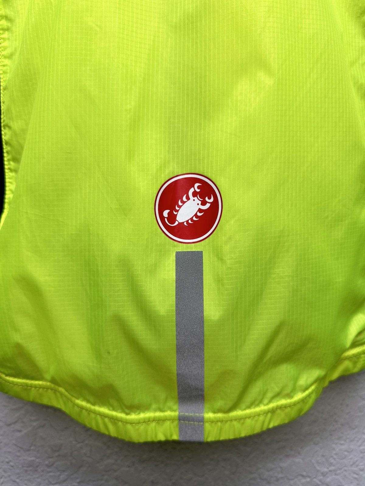 Rapha Bike Castelli cycling windbreaker jacket neon tech roadwear Size US S / EU 44-46 / 1 - 12 Thumbnail
