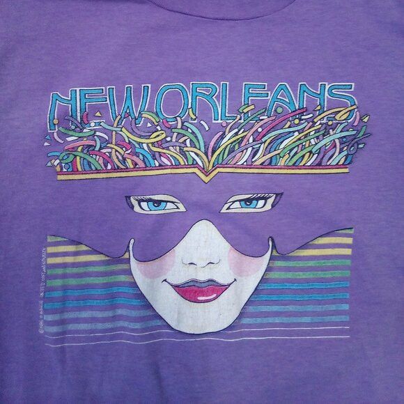 Hanes Vintage 80s New Orleans Mardi Gras Mask Masquerade T-Shirt Size US L / EU 52-54 / 3 - 1 Thumbnail