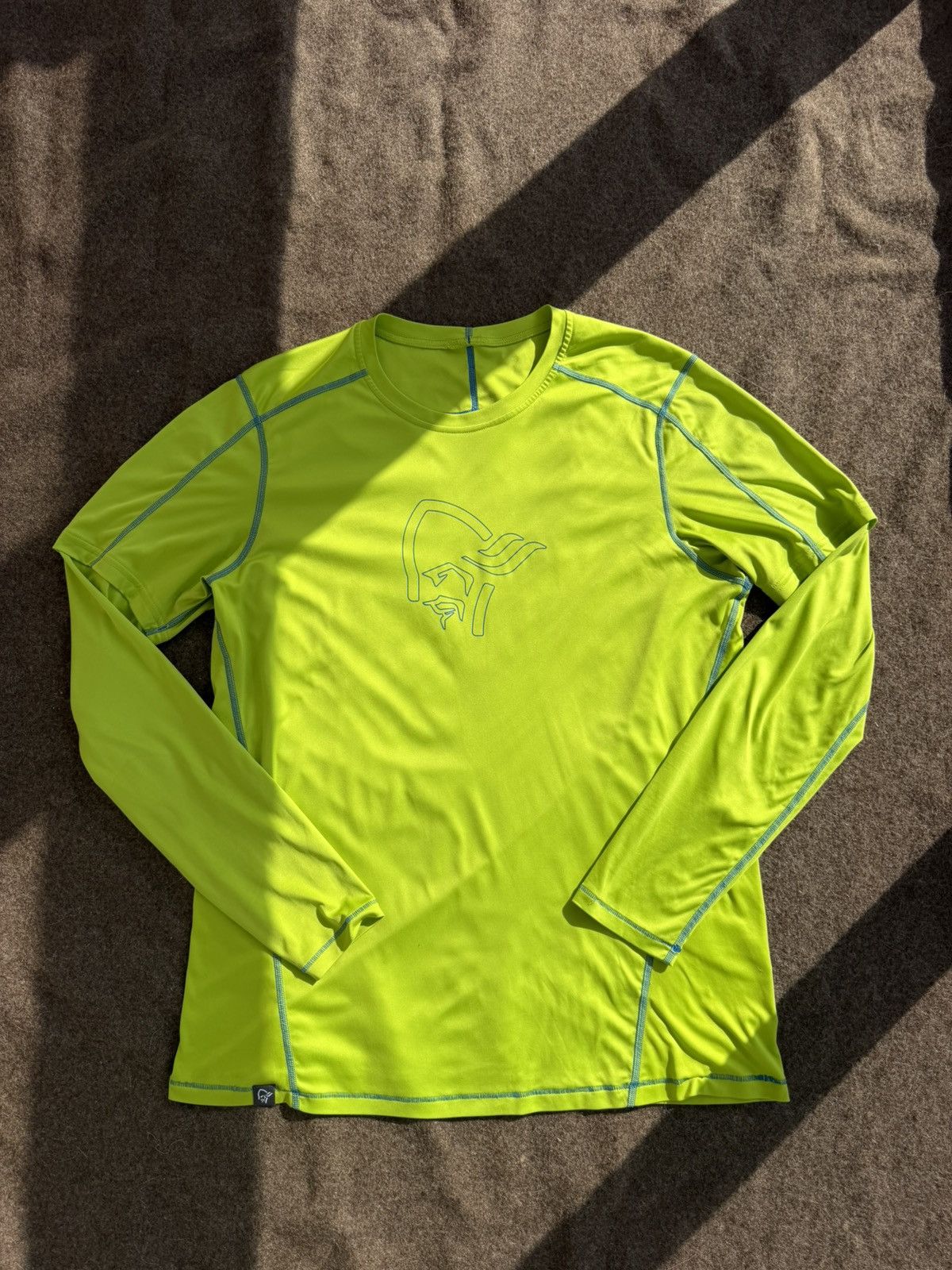 Norrona Norrona Long Sleeve T-shirt Size US L / EU 52-54 / 3 - 5 Thumbnail