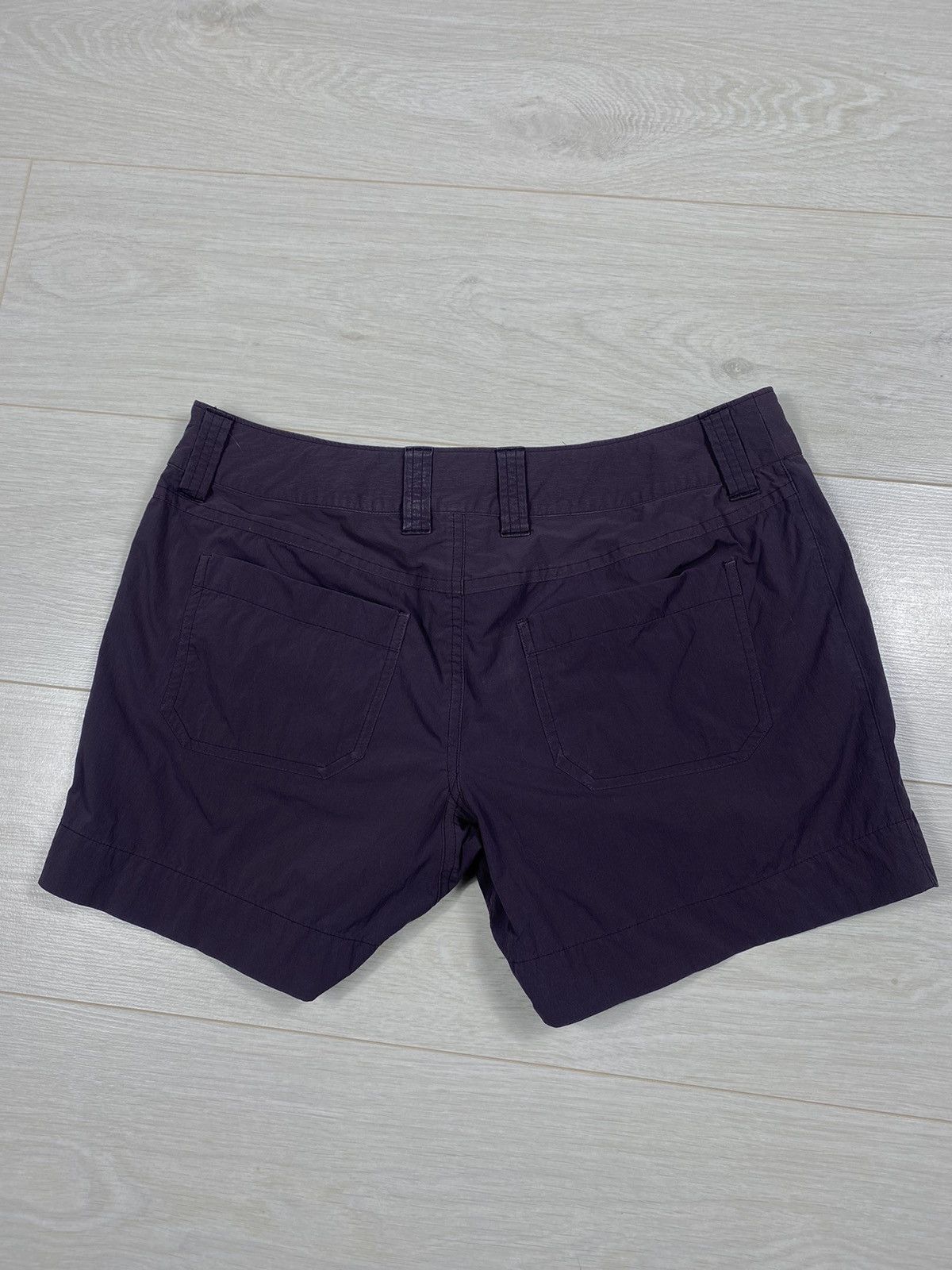 Arc'teryx Arcteryx Vintage Mini Shorts Size 27" / US 4 / IT 40 - 12 Thumbnail