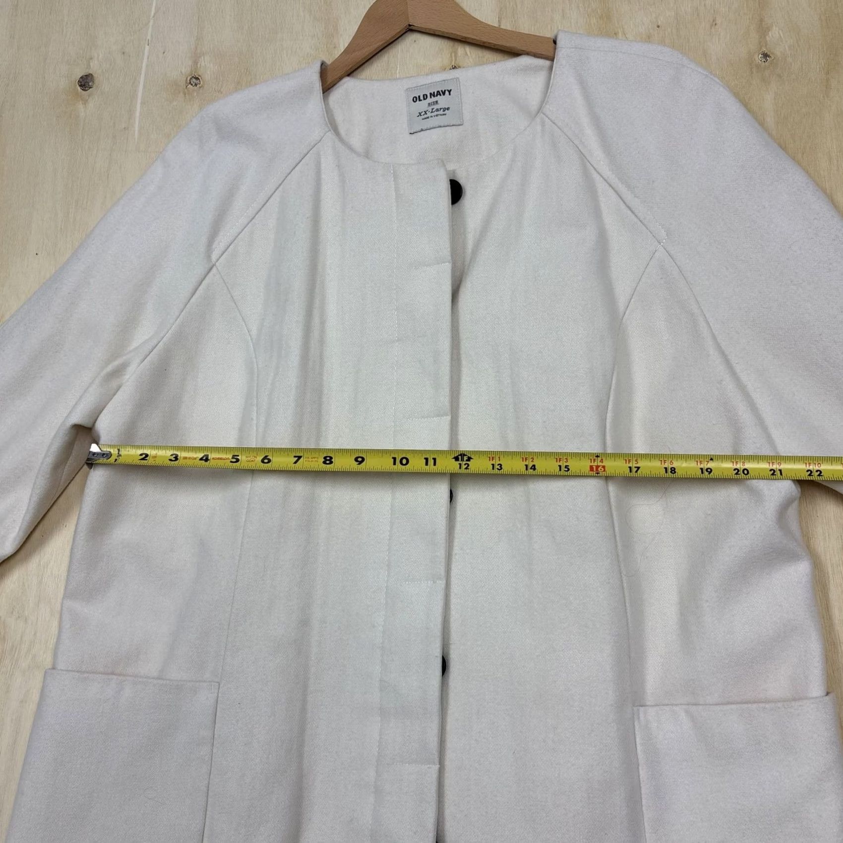 Old Navy Old Navy Coat Womens XXL White Wool Blend Collarless 3/4 Sleeve Pea Overcoat Size XXL / US 16-18 / IT 52-54 - 7 Thumbnail