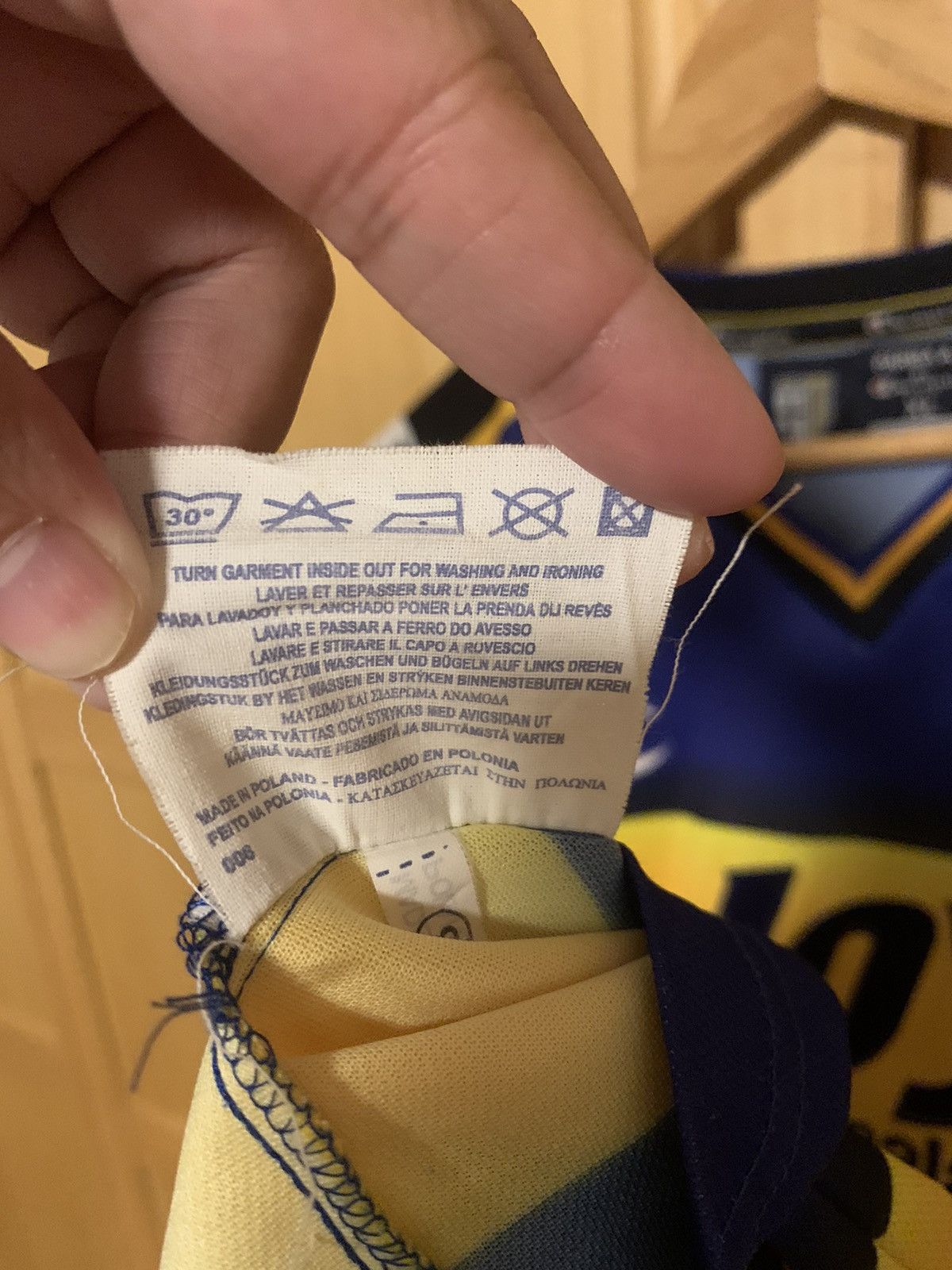 Champion × Vintage Vintage ParmaAC 2001/2002 Homekit Nakata Joy Parmalat Size US XL / EU 56 / 4 - 12 Thumbnail
