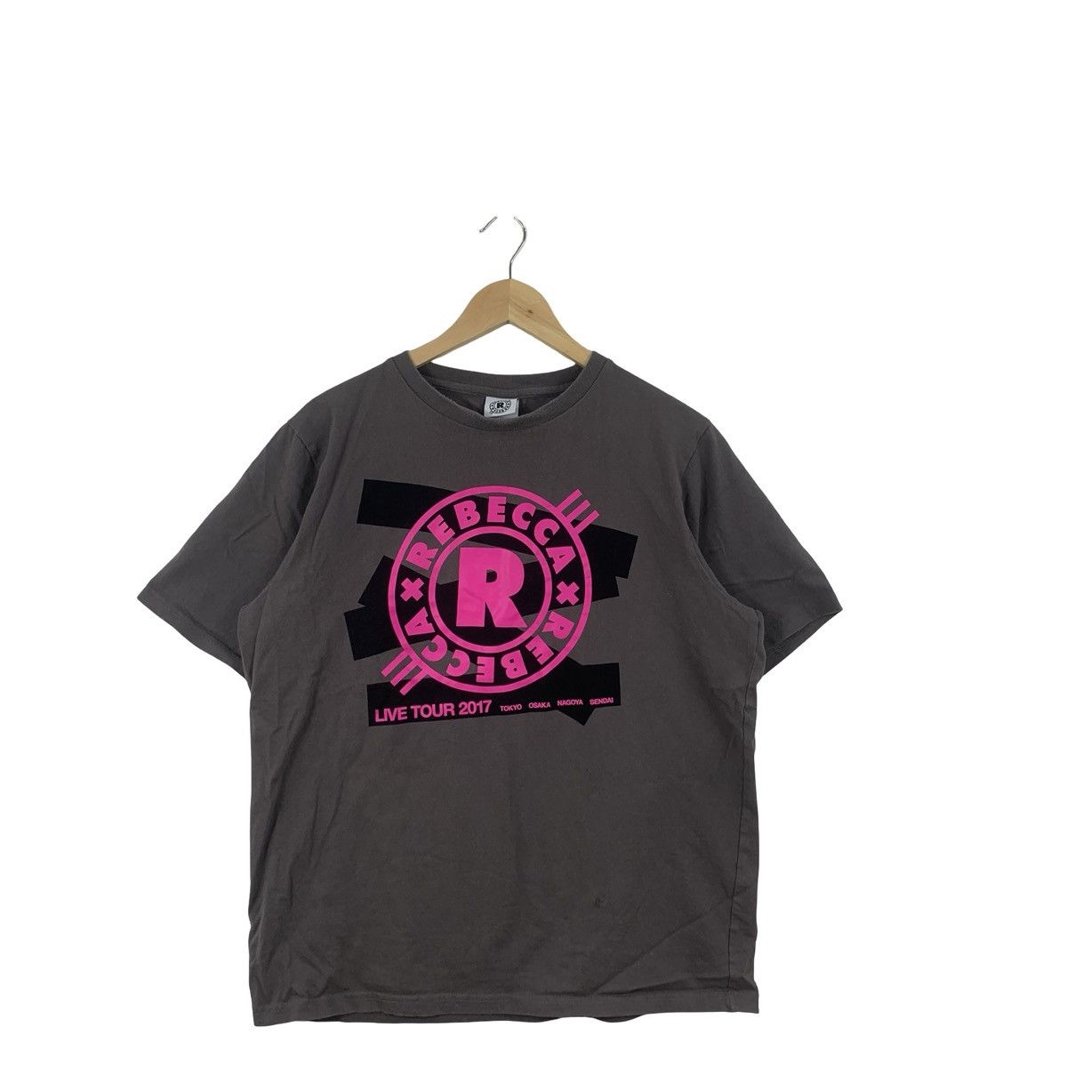 Band Tees REBECCA Live Tour 2017 Official Merchandise Tee Shirt Top Size US XL / EU 56 / 4 - 3 Thumbnail