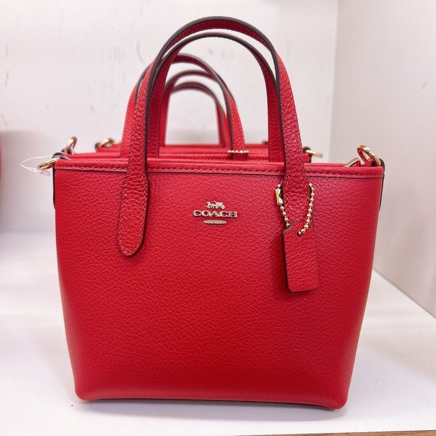 セール【COACH】Mini City Tote★丁度いいサイズの♪ かごバッグ セール【COACH】Mini City Tote☆丁度いいサイズの♪ かごバッグ