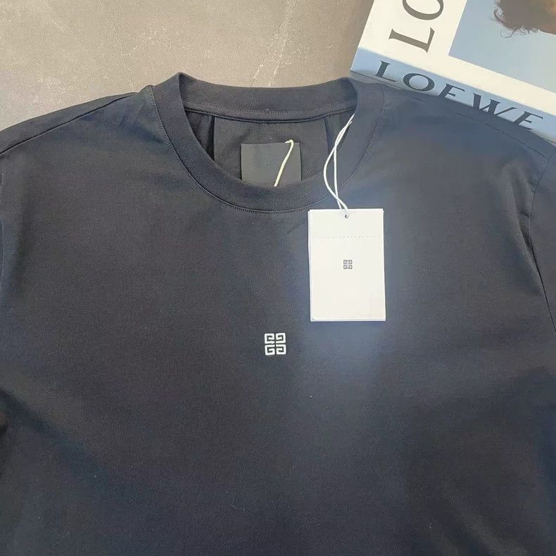 Givenchy Givenchy T-shirt, size XL (140) Size US XL / EU 56 / 4 - 4 Thumbnail