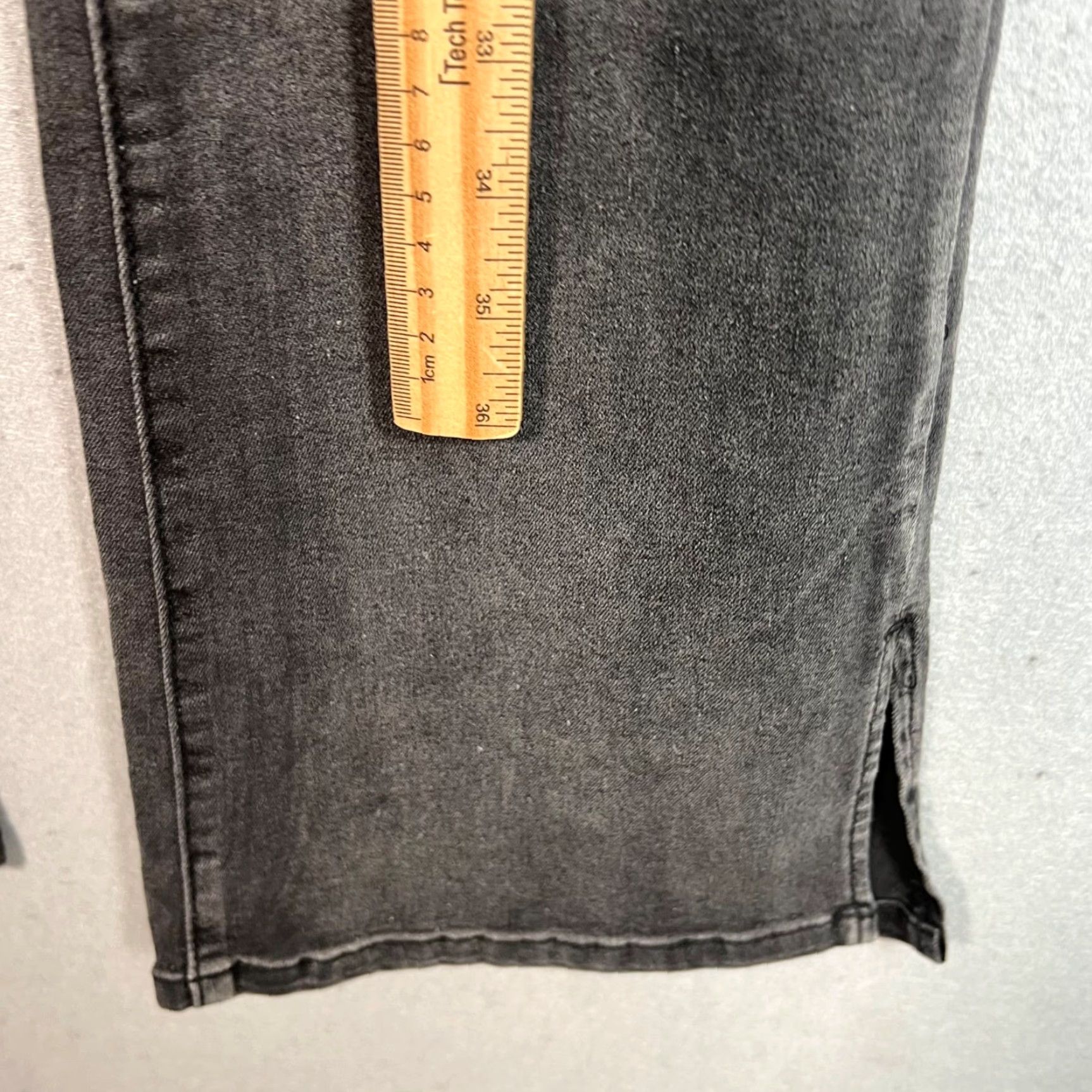 PrettyLittleThing PrettyLittleThing Black Distressed Flared Jeans Womens Size 10 NEW! (Regular Fit) Size 32" / US 10 / IT 46 - 7 Thumbnail
