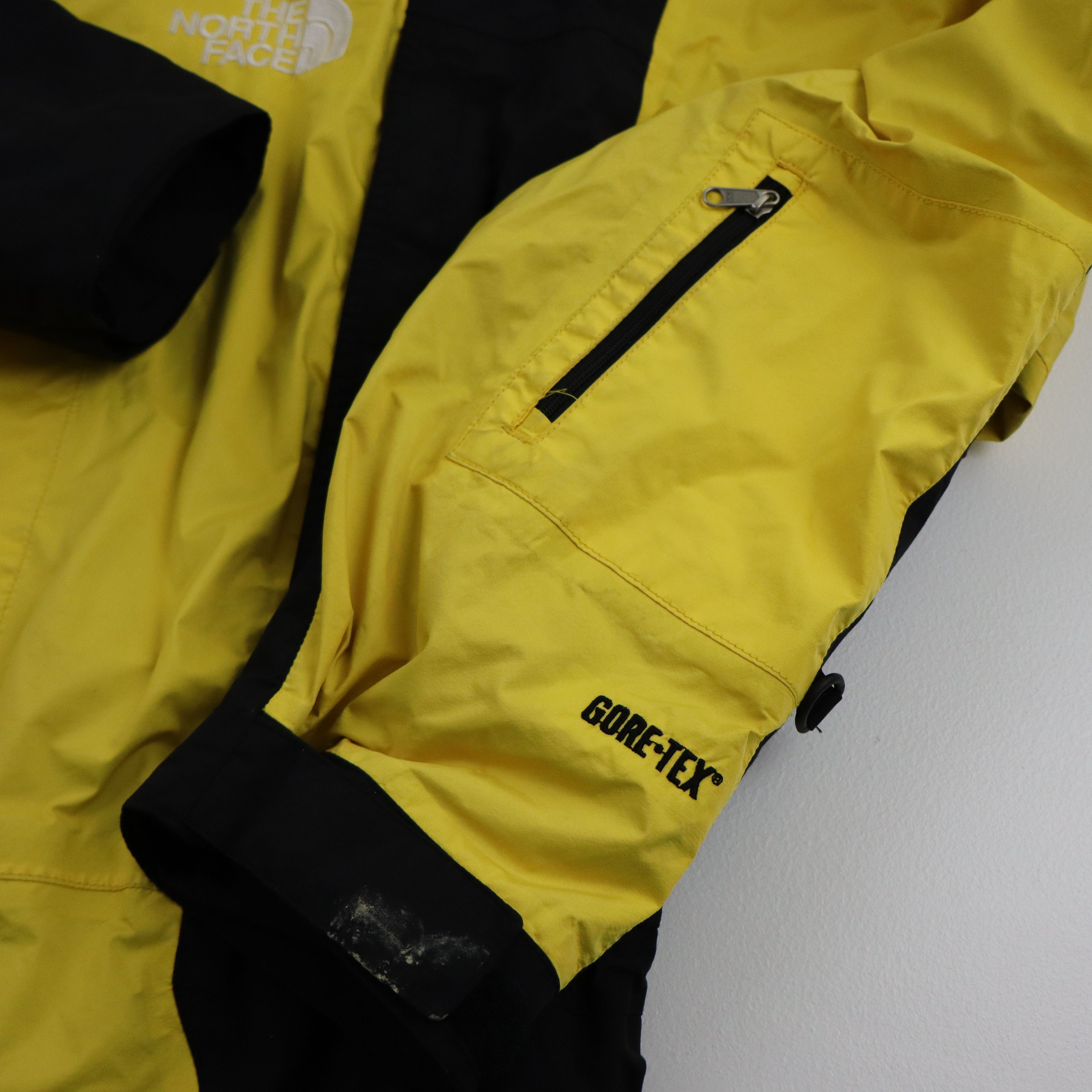 The North Face × Vintage 90s The North Face Mountain Light GTX Gore Tex Yellow Jacket Size US XL / EU 56 / 4 - 10 Thumbnail