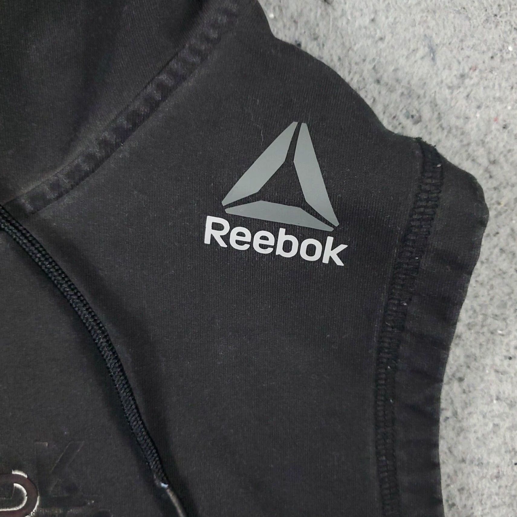 Reebok Reebok Hoodie Womens Medium Gray Sleeveless Pullover Activewear Sports Size M / US 6-8 / IT 42-44 - 2 Thumbnail