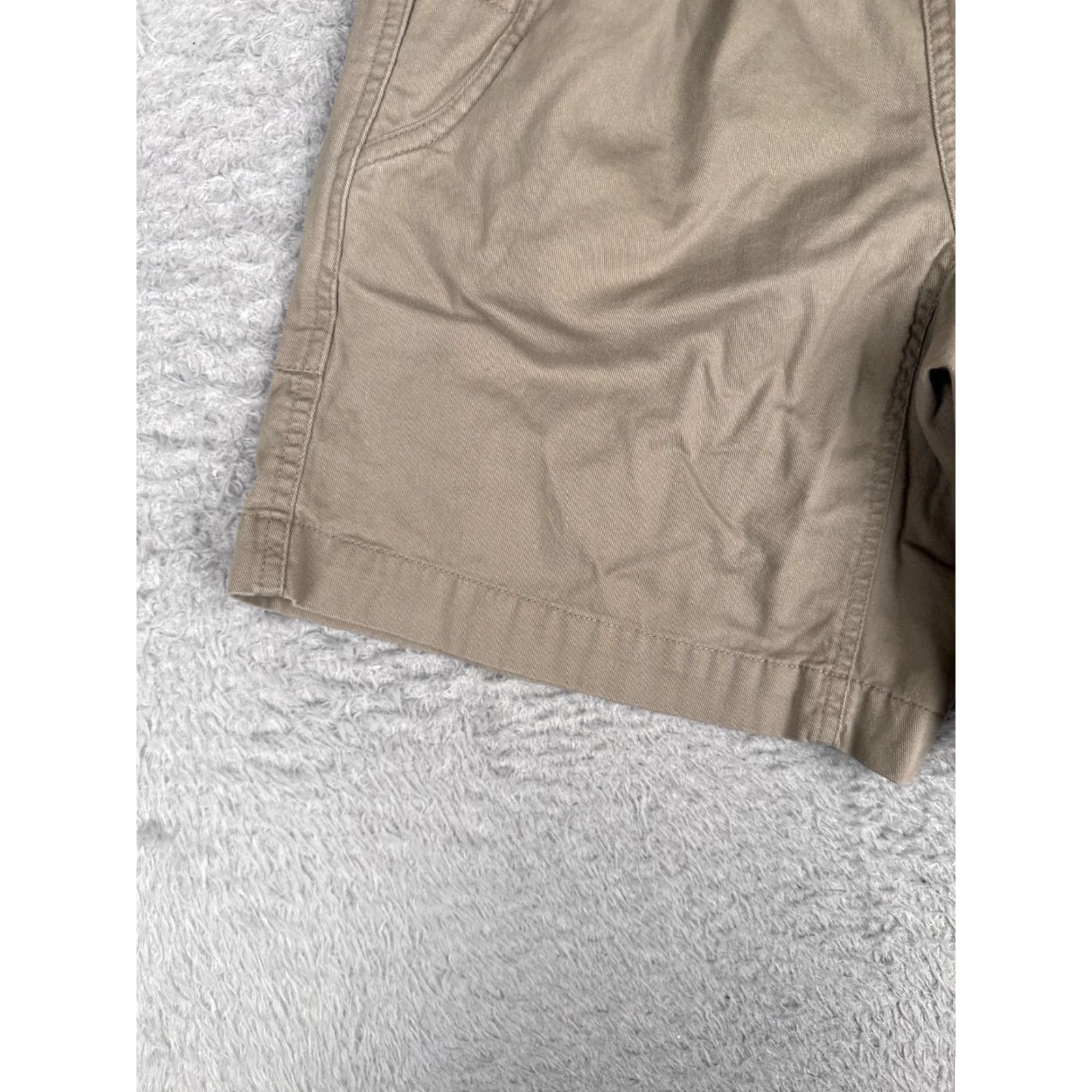 Patagonia Patagonia Shorts Women XS Beige Belted Pleated Cotton Twill Climb Hike Short Regular Chino Pockets Logo Outdoor Vintage No (adjusted per rules) Size 26" / US 2 / IT 38 - 3 Thumbnail