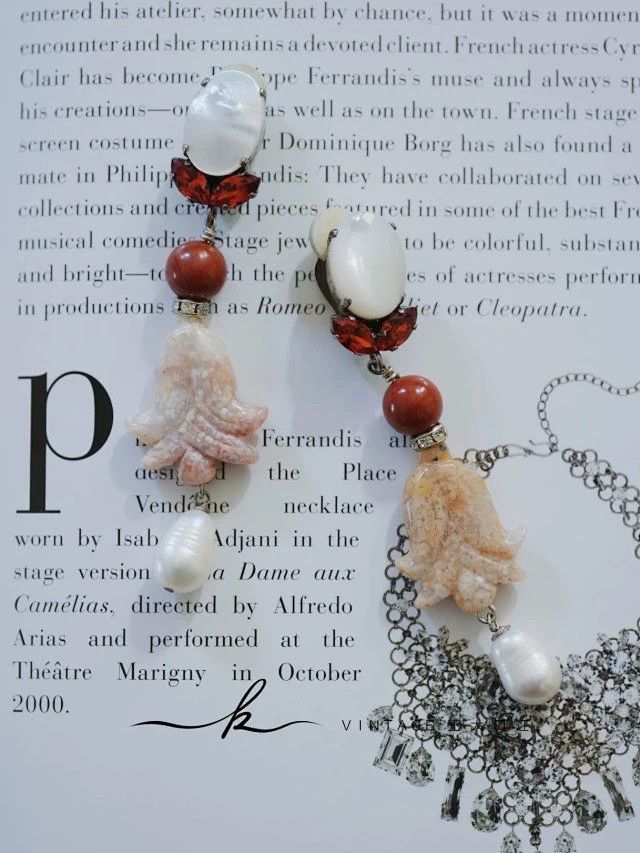 Other Philippe Ferrandis Vintage MOP Crystal Pearl Earclips Size ONE SIZE - 9 Thumbnail