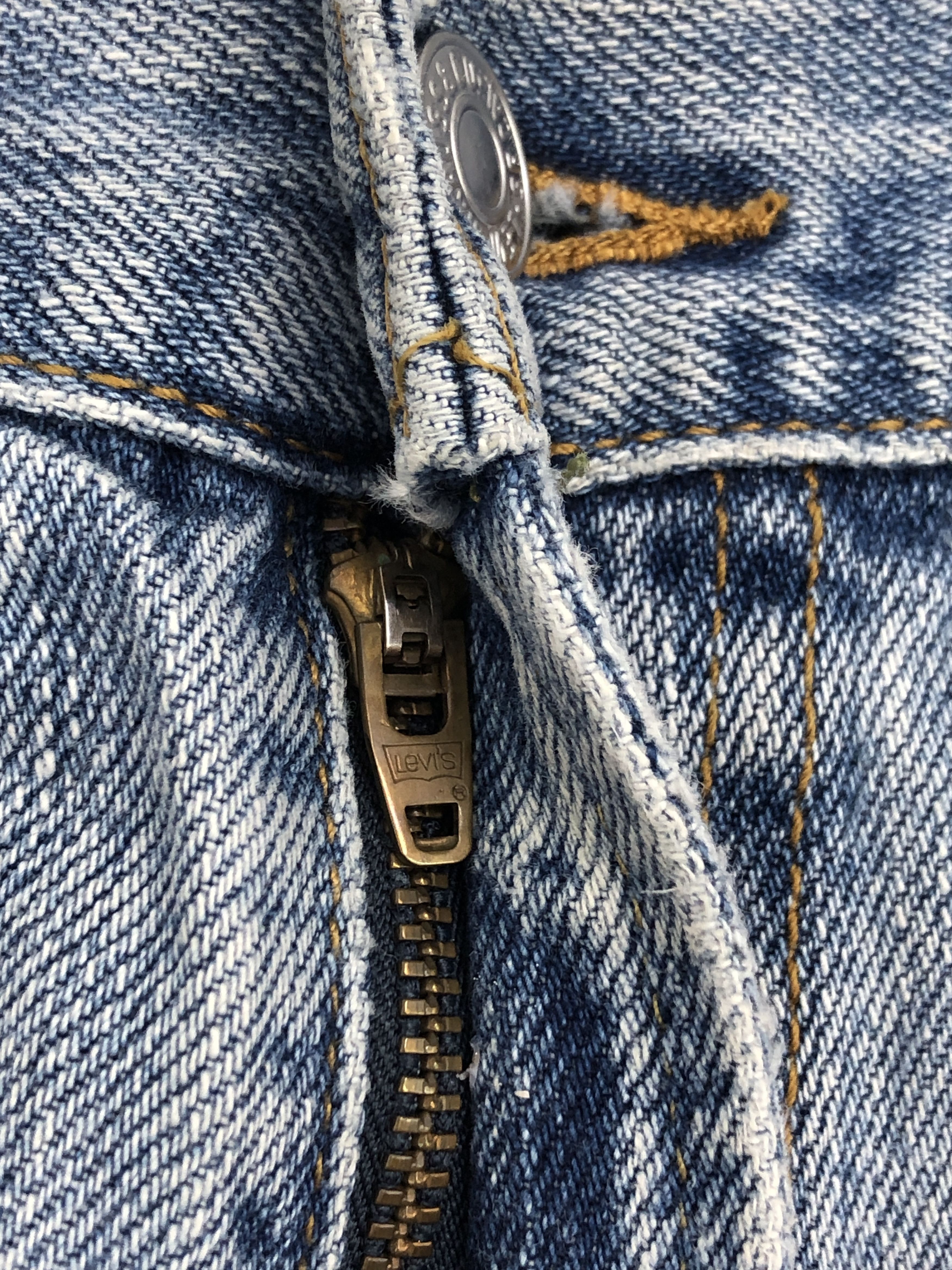 Levi's × Vintage Rusty Vintage Levis 550 Faded Blue Jeans Size US 34 / EU 50 - 14 Thumbnail