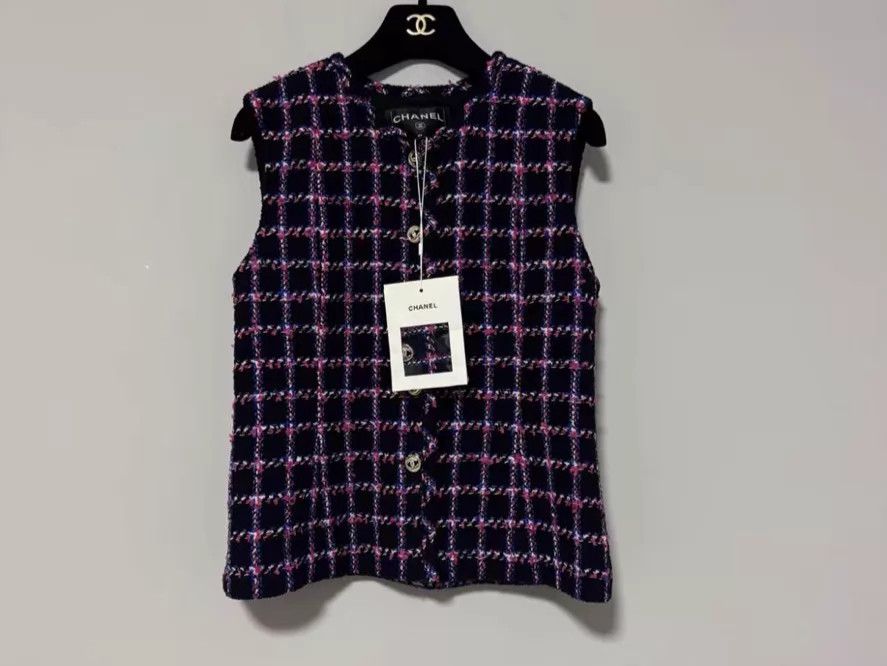 Chanel Chanel Vest 40 Size M / US 6-8 / IT 42-44 - 1 Thumbnail
