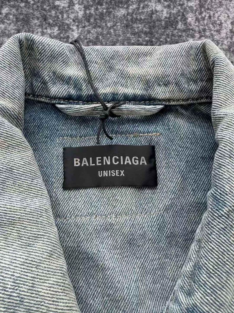 Balenciaga Balenciaga Worn Patch Inside Out Denim Jacket Size US L / EU 52-54 / 3 - 5 Thumbnail